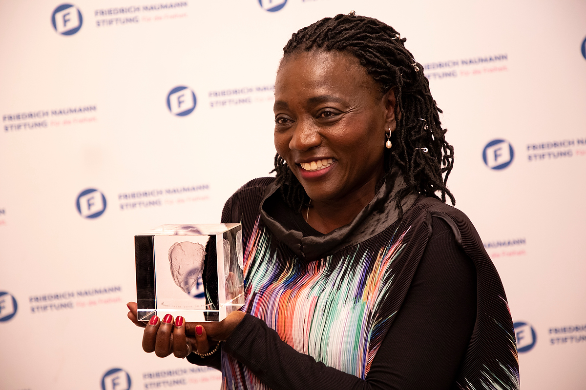 Dr. Auma Obama erhielt den 5. Walter-Scheel-Preis