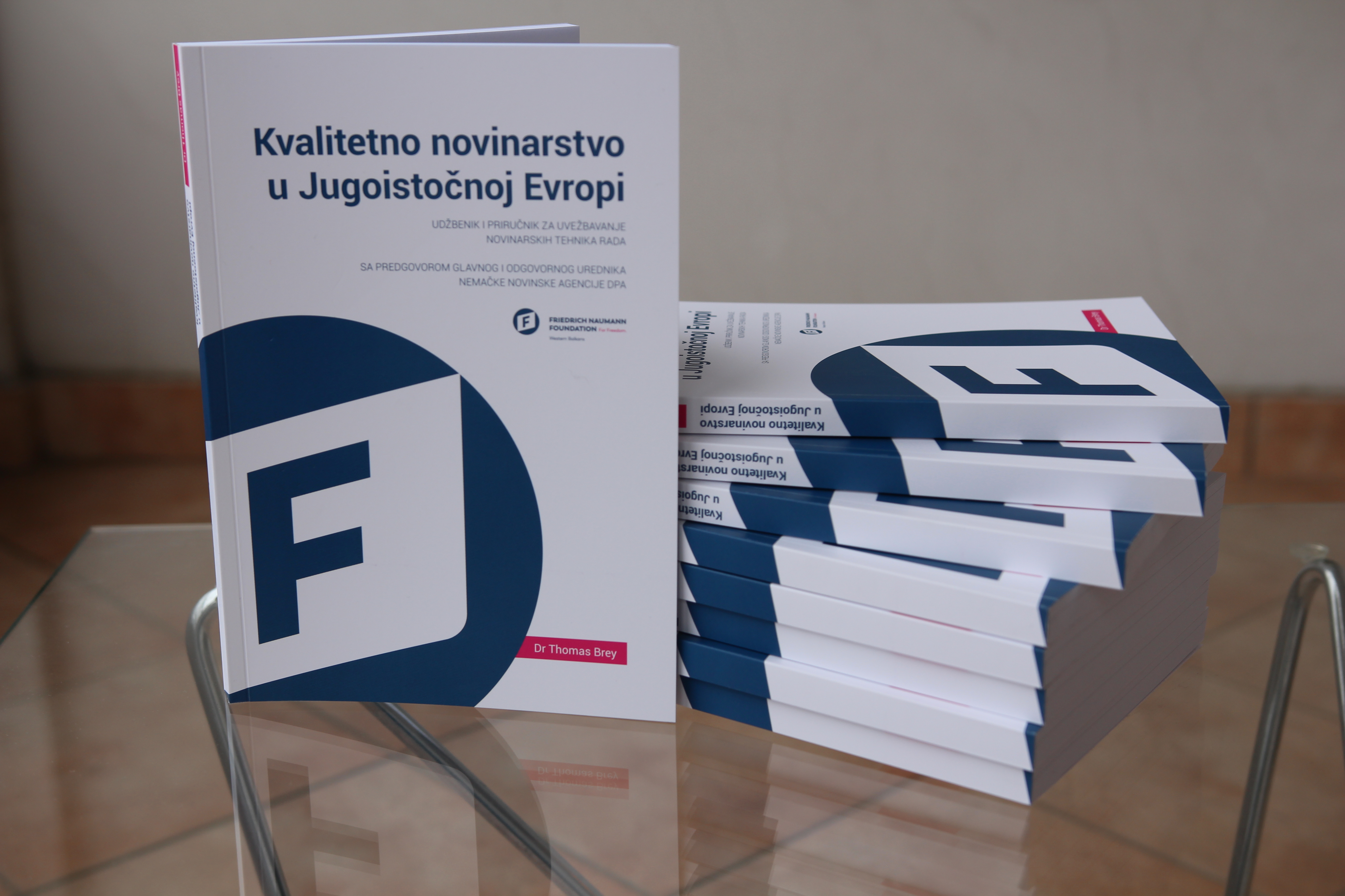 Priručnik za novinare Dr Brey