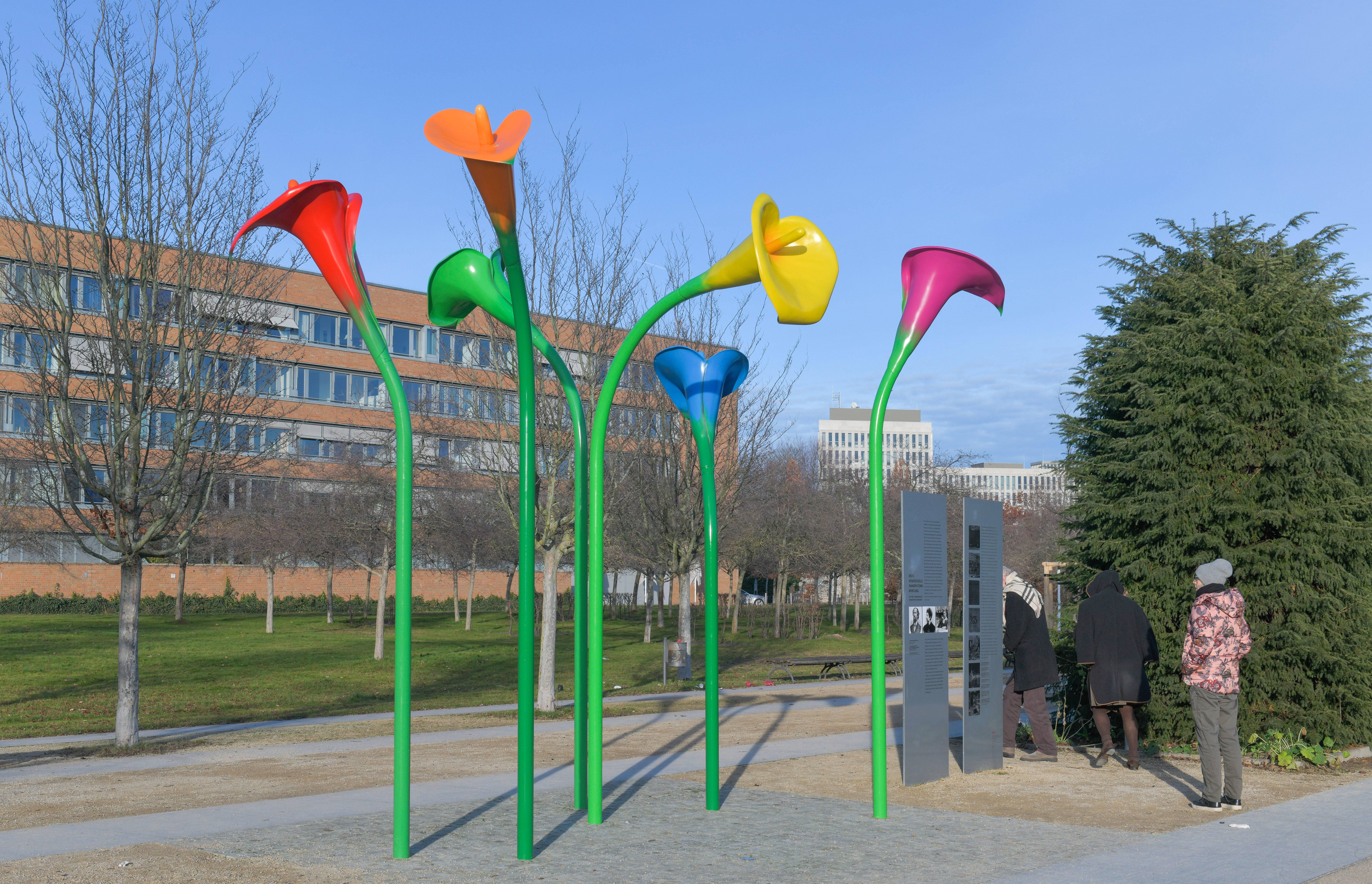 Denkmal für die erste Homosexuelle Emanzipationsbewegung, Magnus-Hirschfeld-Ufer, Mitte, Berlin, Deutschland