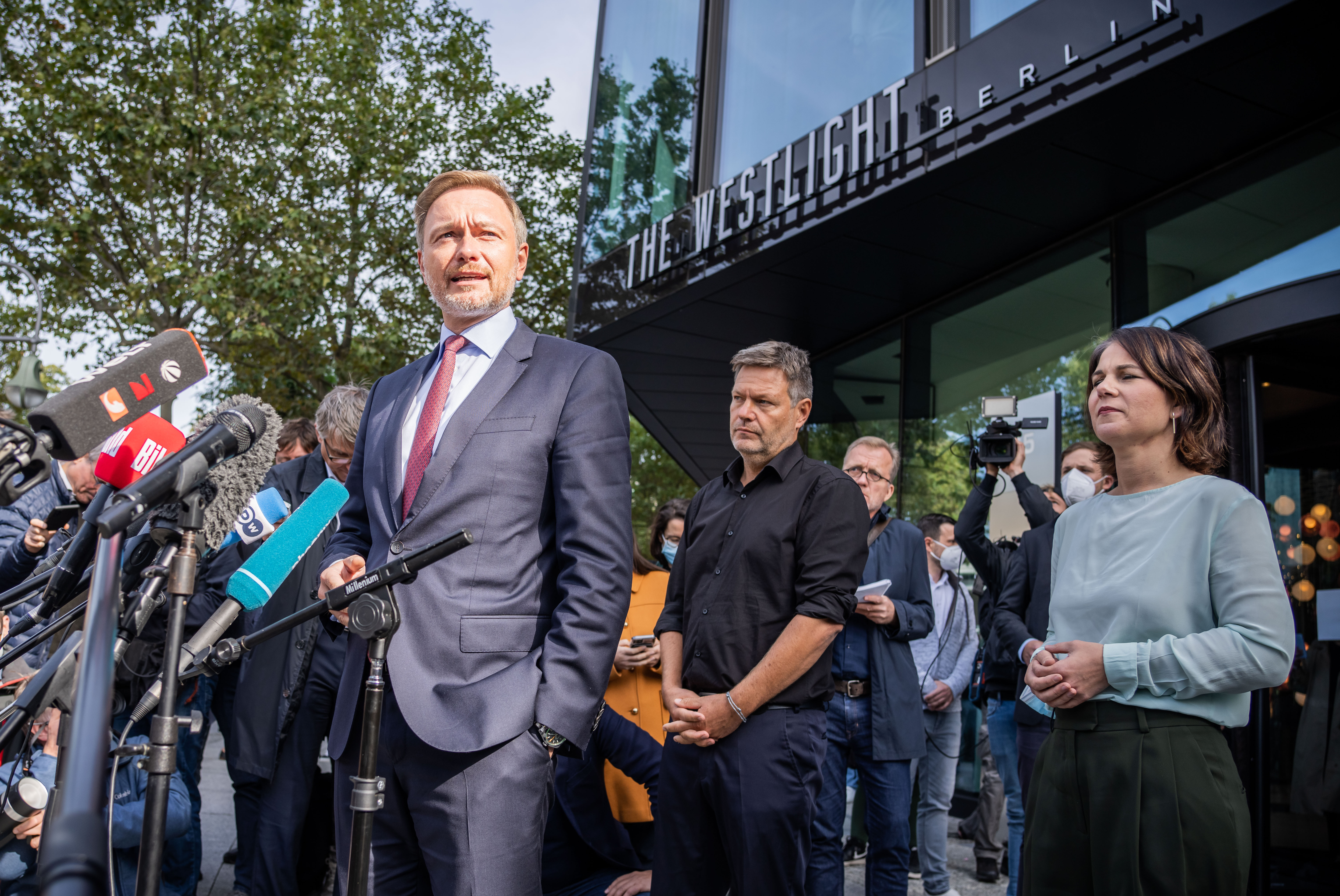 Christian Lindner, Robert Habeck und Annalena Baerbock bei einem Pressestatement