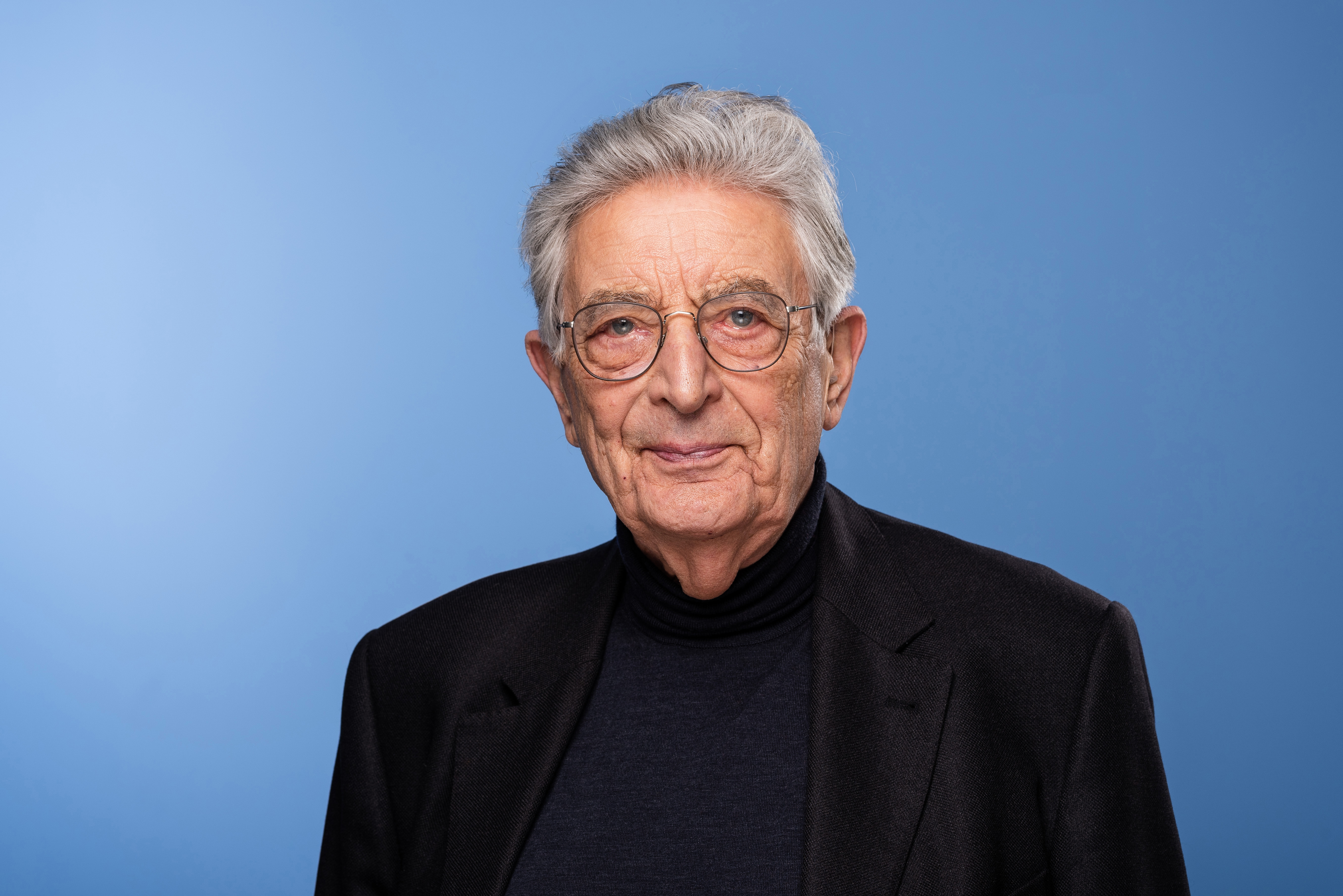 Gerhart Baum wurde mit dem Marion-Dönhoff-Reis für internationale Verständigung und Versöhnung ausgezeichnet