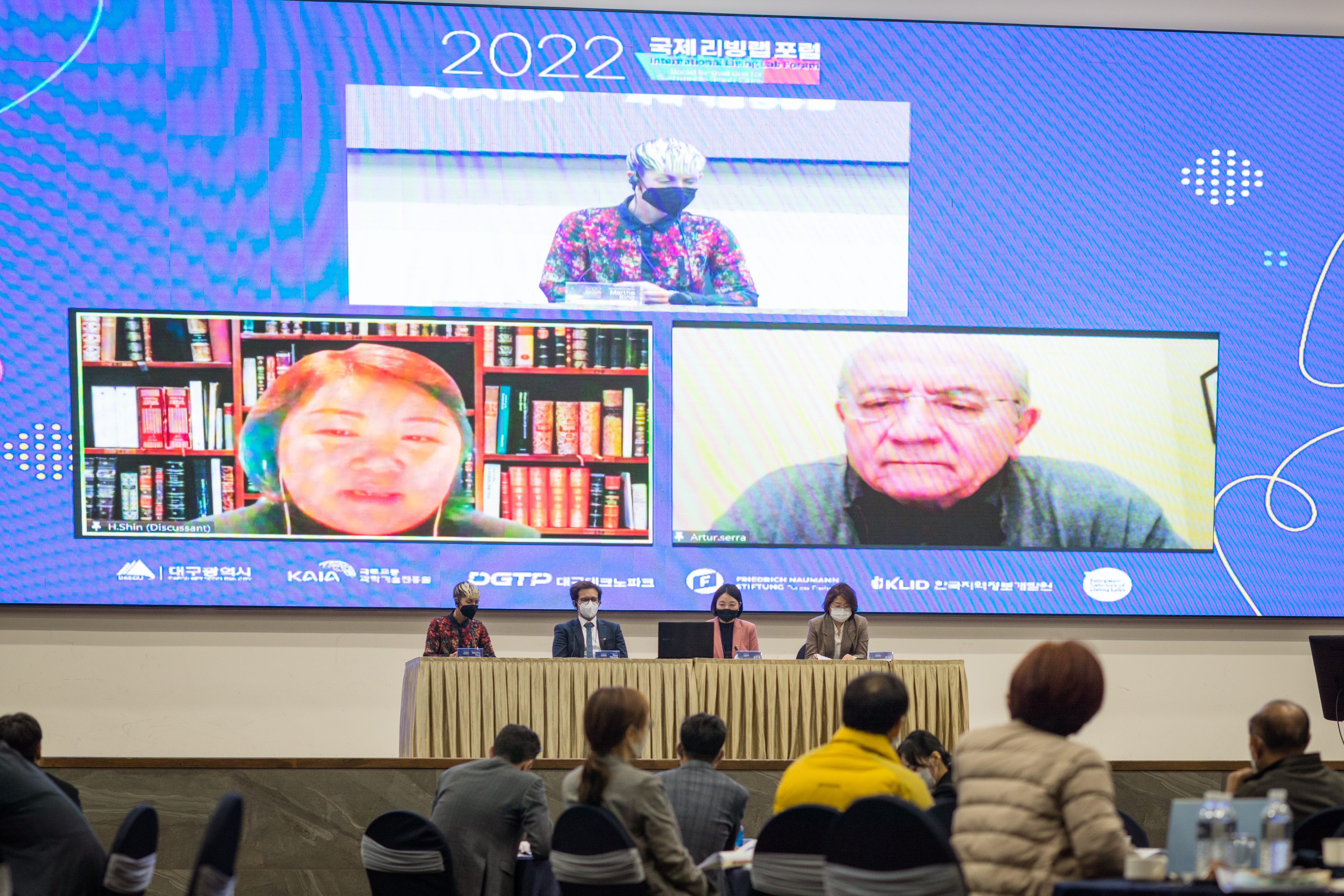 wrap-up discussion with zoom