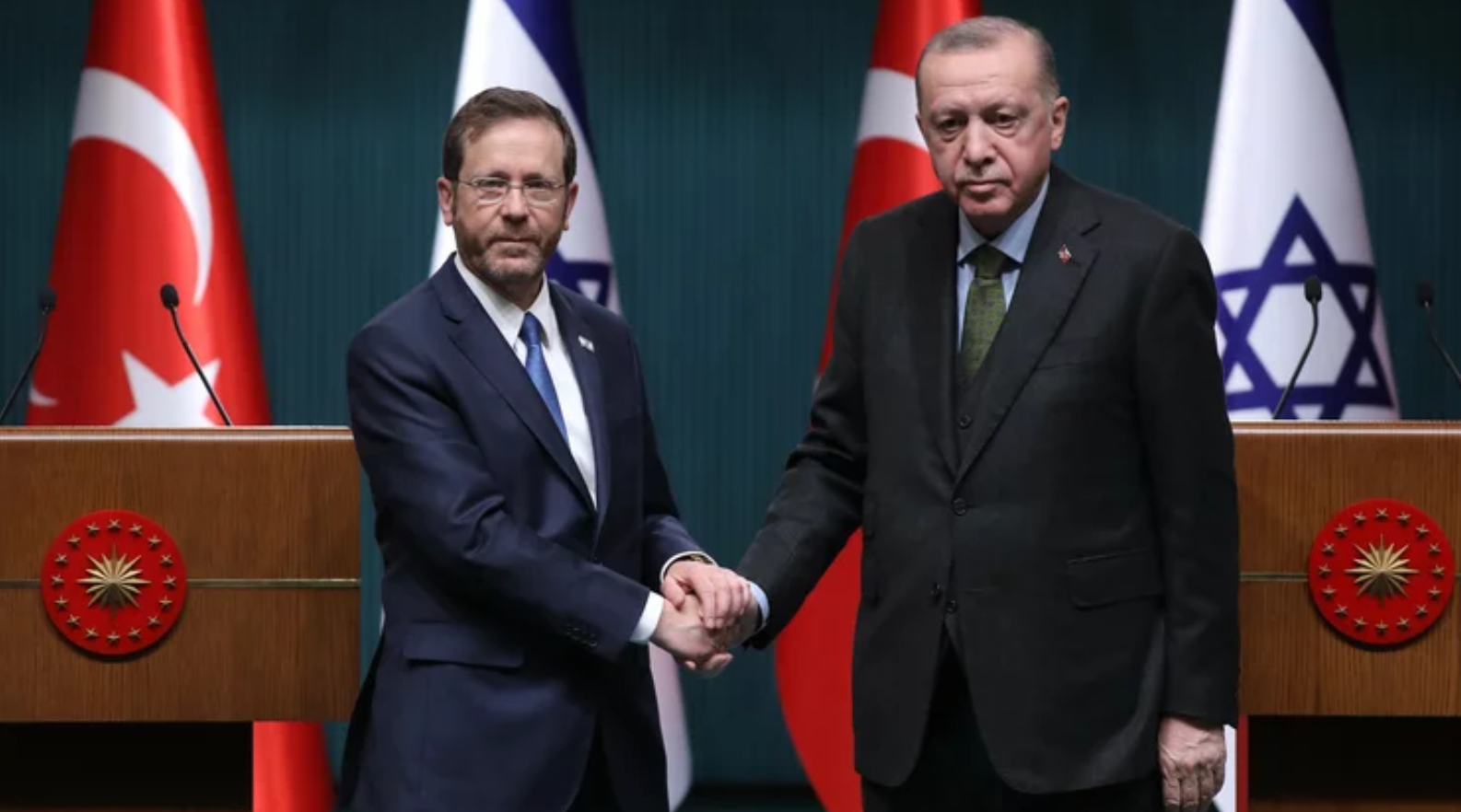 Der israelische Staatspräsident Isaac Herzog und der türkische Staatspräsident Recep Tayyip Erdogan bei einer Pressekonferenz nach ihrem Treffen in Ankara am 9. März 2022