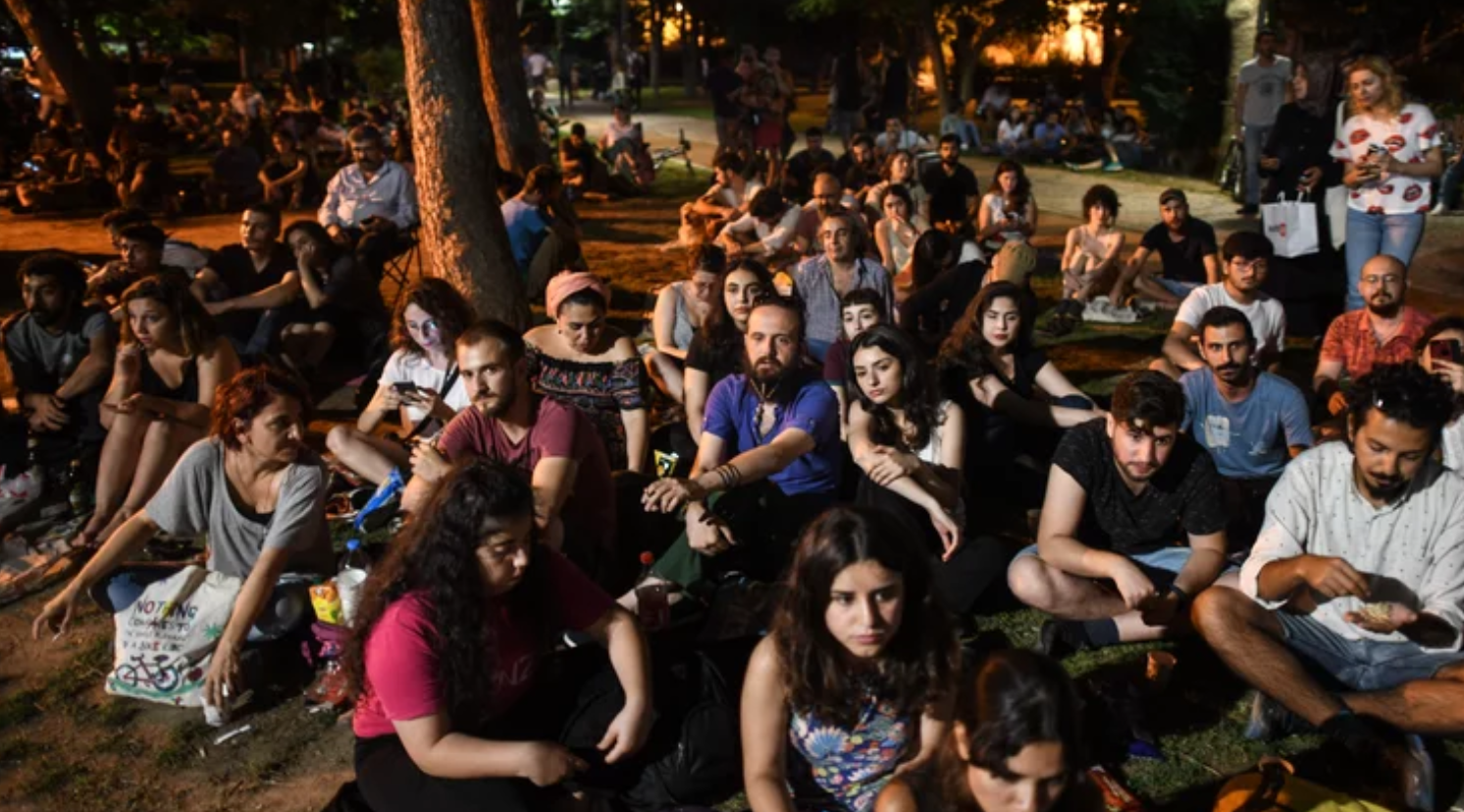 140journos  140journos ist einer der meistgesehenen YouTube-Kanäle der Türkei in der Kategorie Nachrichten und Politik