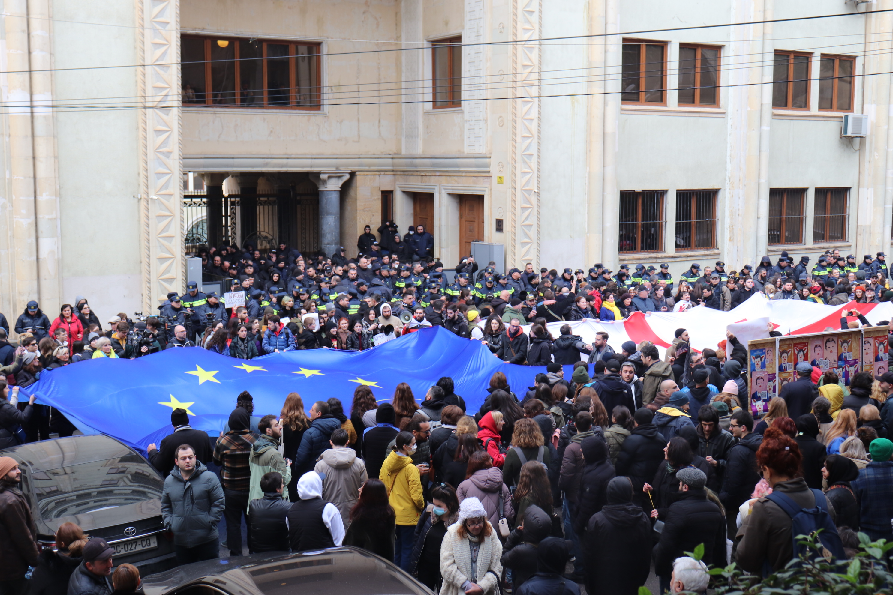 Foreign agents demonstartion