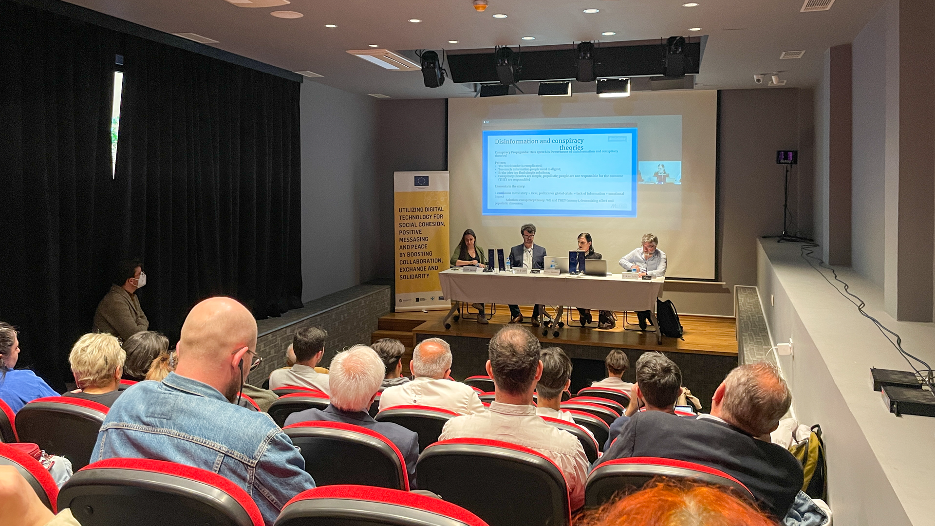 Third panel and workshop HDF