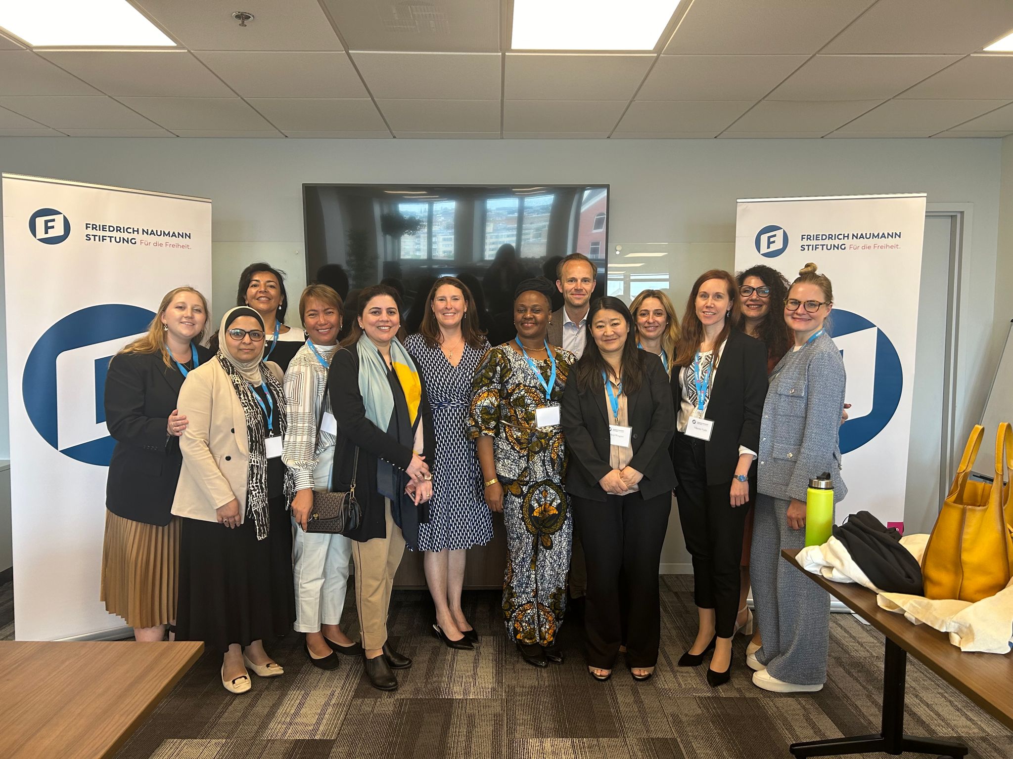 Study Tour - La nueva era de las Mujeres en Política II