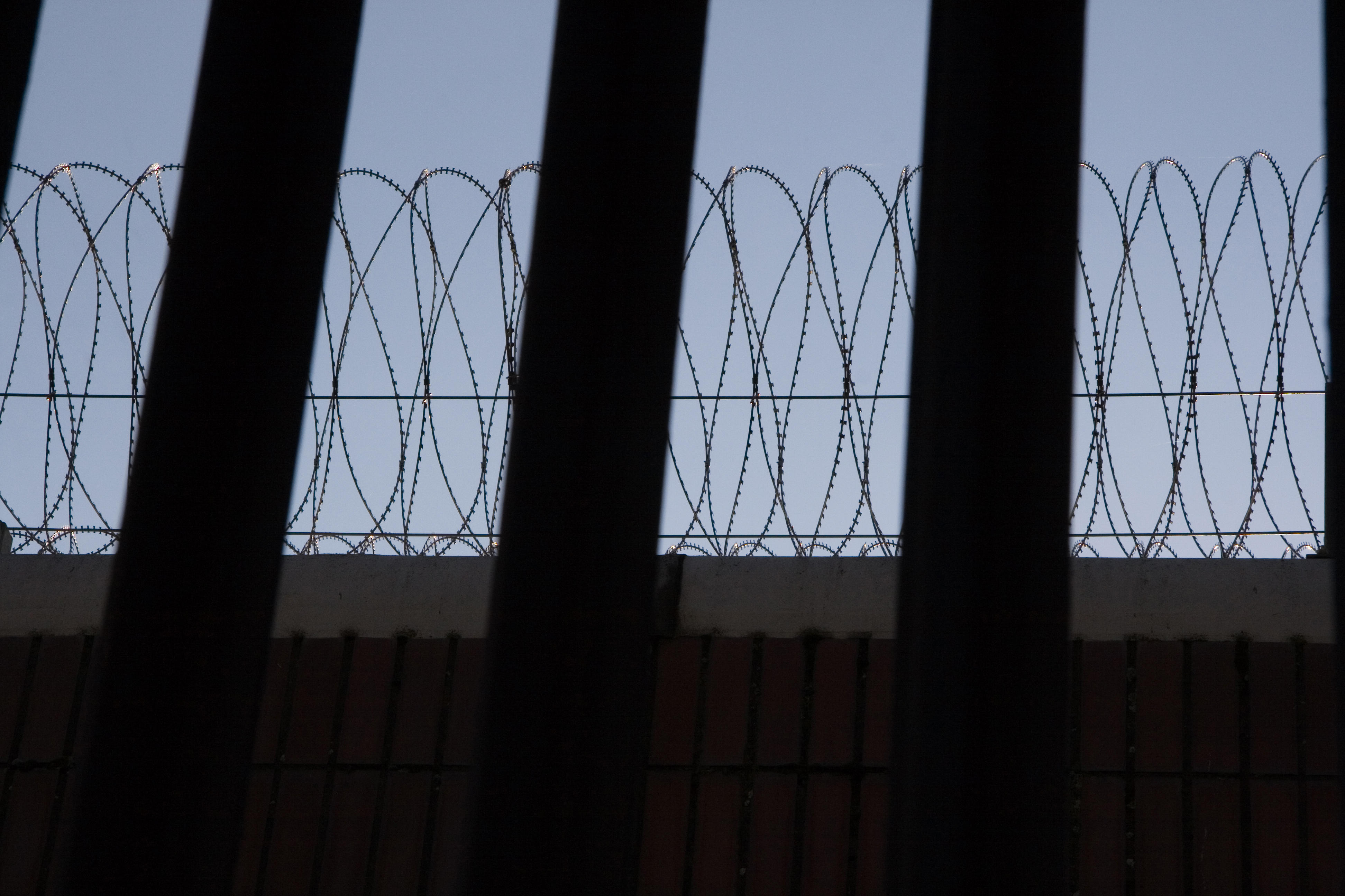 belarusische Soziologen, Wissenschaftler, Aktivisten und Journalisten. Diese wurden in Abwesenheit zu langen Haftstrafen verurteilt, weil sie sich für ein demokratisches Belarus einsetzen