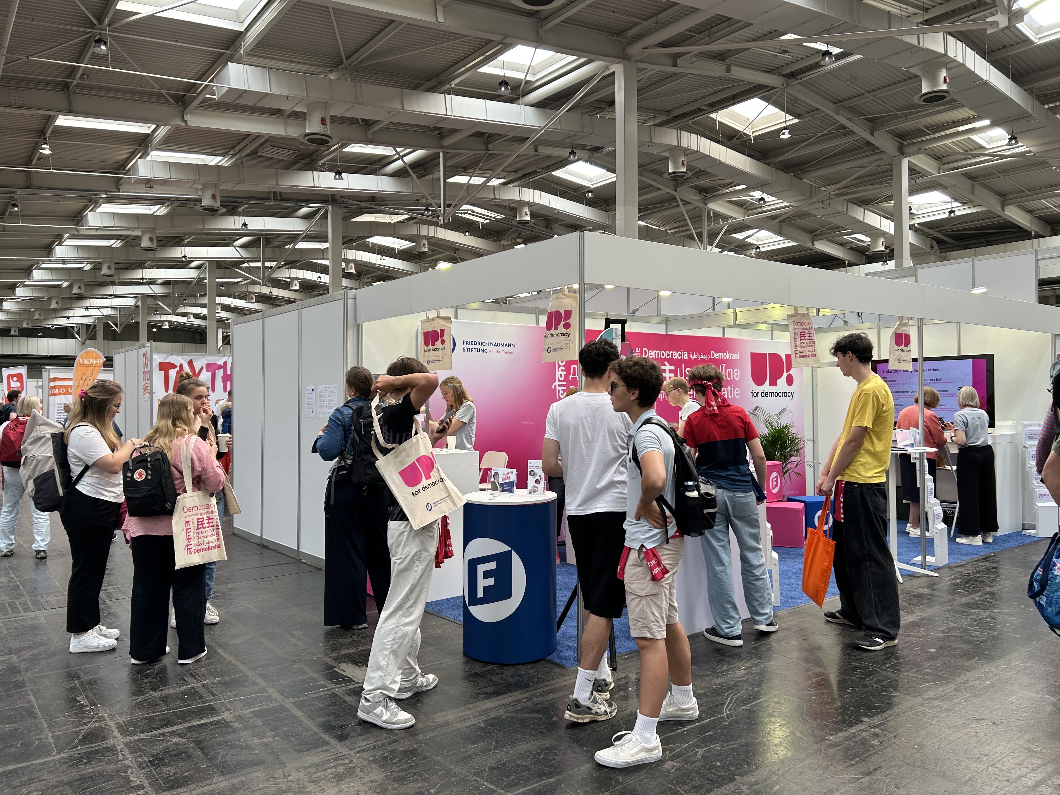 Friedrich-Naumann-Stiftung auf dem Kirchentag