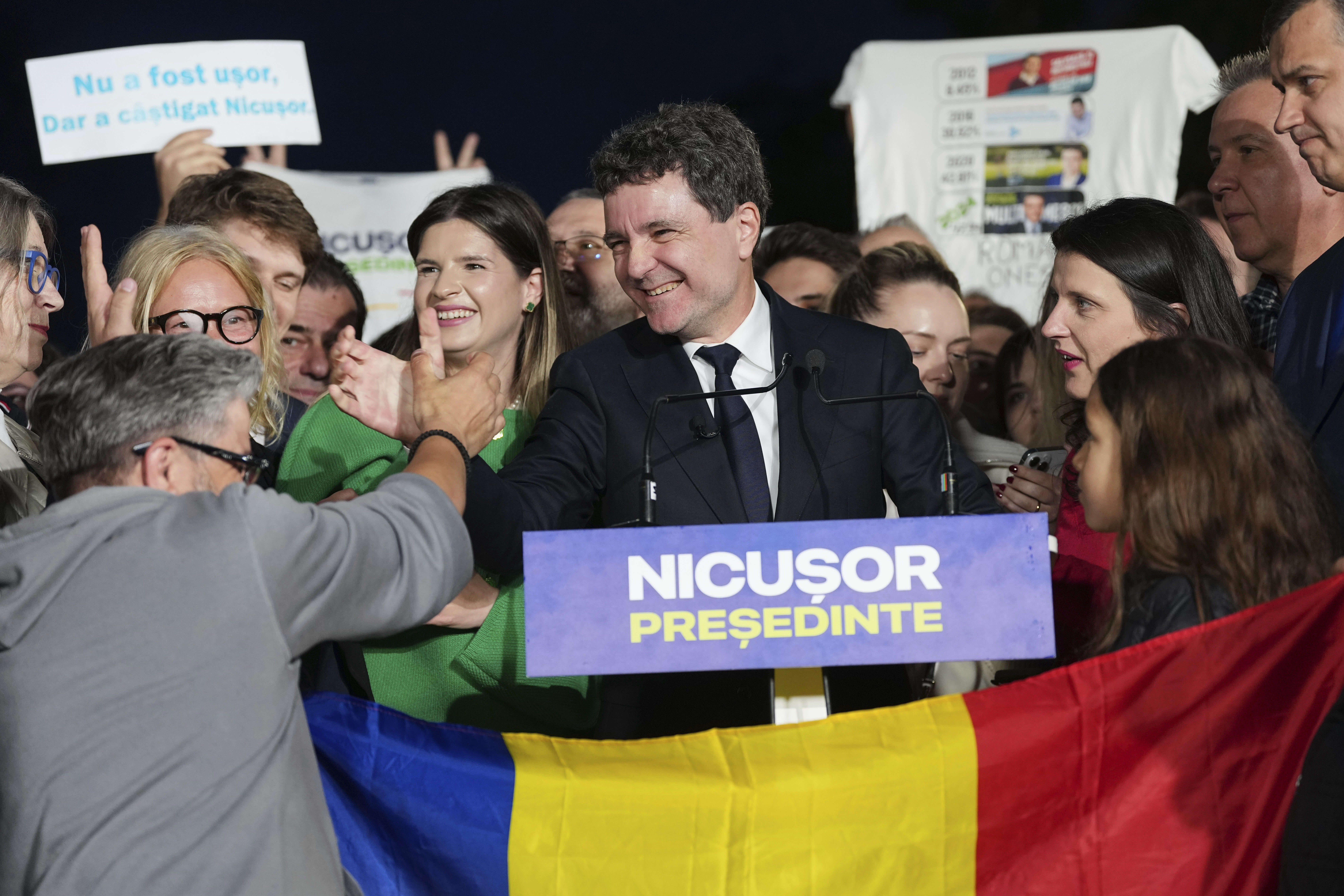 In Rumänien hat der proeuropäische Kandidat Nicusor Dan die Präsidentschaftswahl gewonnen.