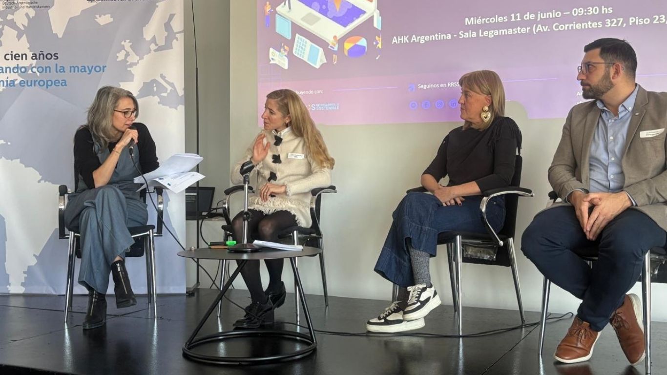 Panel discussion on the future of the entrepreneurial ecosystem in Argentina