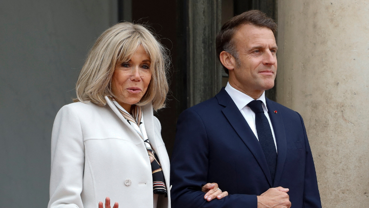 Der französische Präsident Emmanuel Macron und seine Frau Brigitte Macron.