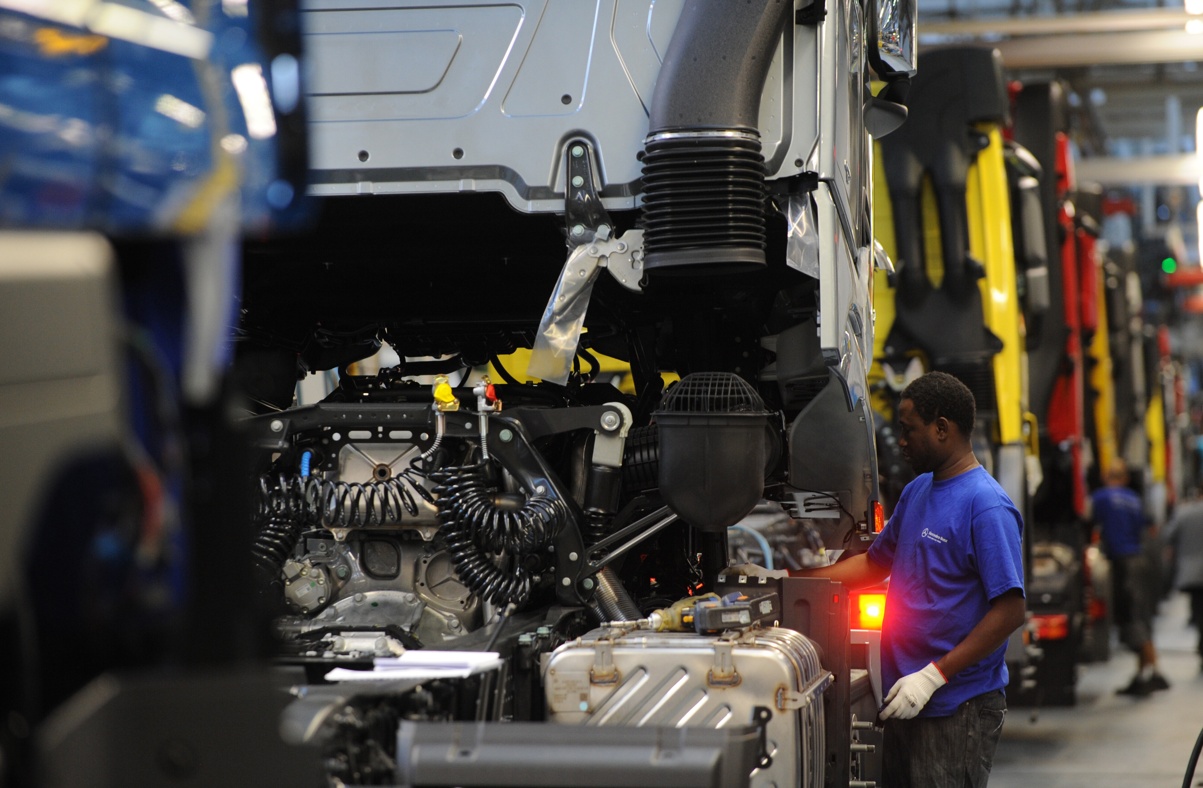 Ab 2026 montiert Daimler-Truck LKW im Senegal. 