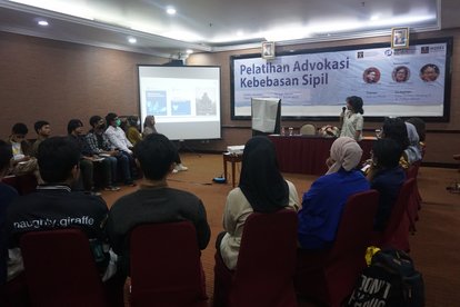 Pelatihan Kebebasan Sipil; Advokasinya dan Isu Perempuan