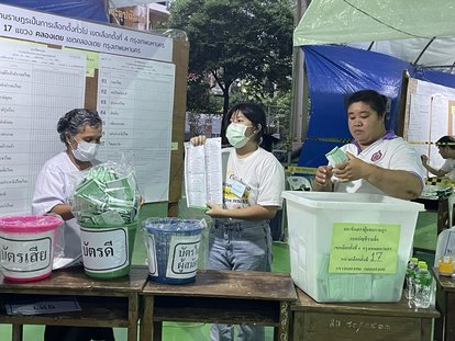 Stimmenauszählung für die Parlamentswahlen