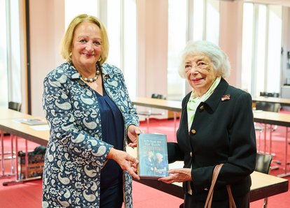 Sabine Leutheusser-Schnarrenberger und Margot Friedländer