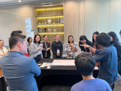 Introducing Talk to Transform’s game mechanism to the participants