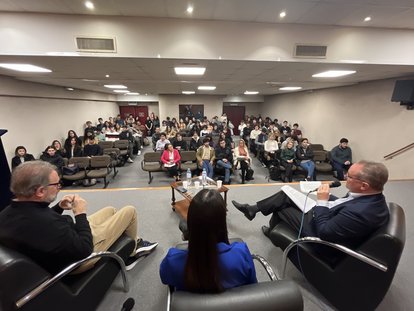 Jóvenes de la Universidad de Belgrano