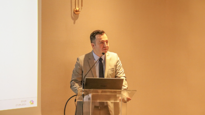 Empowering Civil Society through Training in the Business Sector