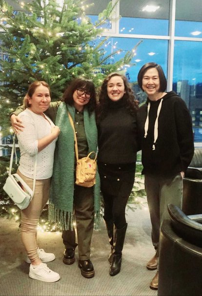 Penulis (kedua dari kiri) bersama peserta IAF