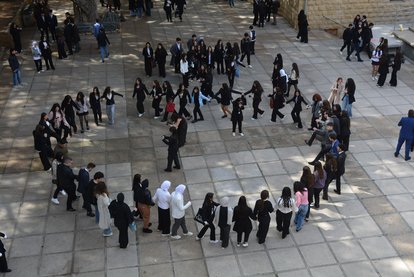 Positive energy filling the campus during break time!]