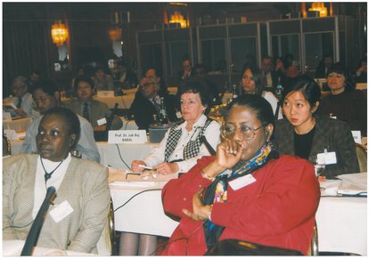 IAF - Menschenrechte, Rechtsstaatlichkeit und Demokratie- Bilanz und Perspektiven aus 40 Jahren Arbeit der FNSt und ihrer Partner 22.-25.10.1998