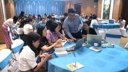 Women of Yen Bai on the Journey to Master Digital Technology