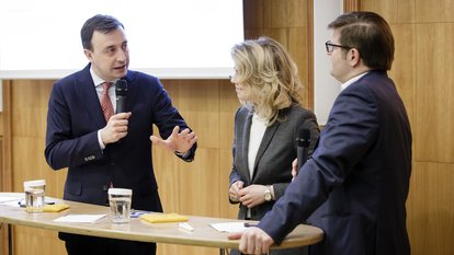 Paul Ziemiak im Gespräch mit Linda Teuteberg