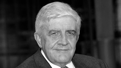 Burkhard Hirsch am 29.06.2000 in Berlin.