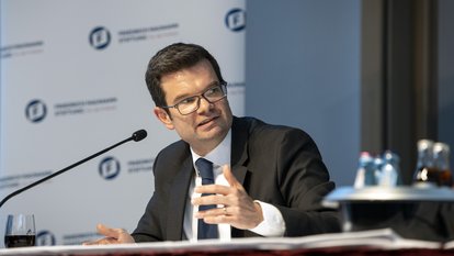 Marco Buschmann, Autor des Werks "Die sterbliche Seele der Freiheit"