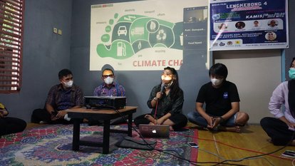 Narasumber dan Moderator pada Acara Movie Screening, 18 Maret 2021