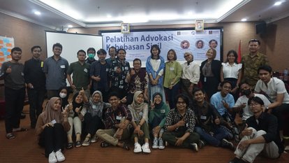 Pelatihan Kebebasan Sipil; Advokasinya dan Isu Perempuan