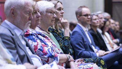 Dr. Irmgard Schwaetzer und Annett Witte