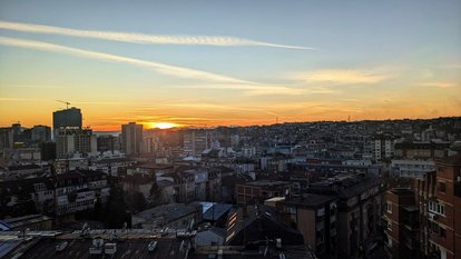 Sonnenuntergang in Prishtina, Kosovo