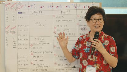 participant is presenting