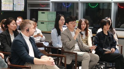 participant raising a question