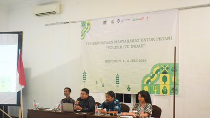 Dari kiri ke kanan: Perwakilan LeGePe, perwakilan Kementerian Hukum dan HAM Republik Indonesia, perwakilan Badan Kesatuan Bangsa dan Politik (Kesbangpol), perwakilan FNF Indonesia.