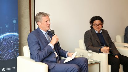 Dr. Rainer Wesesly is speaking