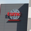 Das Logo von Taiwan Semiconductor Manufacturing Company, dem weltweit größten Auftragsfertiger von Chips, in Tainan, Südtaiwan.