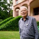 Robert S. Mackay war Executive Vice-President der American Chamber of Commerce in Germany.