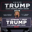 Der republikanische Präsidentschaftskandidat und ehemalige Präsident Donald Trump spricht bei einer Wahlkampfveranstaltung