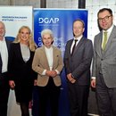 Dr. Frank Weyers,  Leiter Landesbüro NRW, Friedrich-Naumann-Stiftung für die Freiheit, Lenka Heimöller, DGAP Forum NRW/Düsseldorf, Dr. Marie-Agnes Strack-Zimmermann, MdB, Vorsitzende des Verteidigungsausschuss, Prof. Dr. Guntram Wolff, CEO und Direktor DGAP,S.E. Oleksii Makeiev, Botschafter der Ukraine in der Bundesrepublik Deutschland ( v.l.n.r. ) 