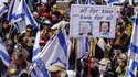 Landesweite Organisationen protestieren in Jerusalem gegen Benjamin Netanjahus Entlassung des Chefs des Shin Bet, Ronen Bar, und den Versuch, den Generalstaatsanwalt Gali Baharav Miara zu entlassen