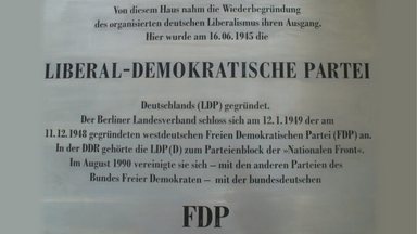 Gedenktafel zur Gründung der Liberal-Demokratischen Partei Deutschlands LDP