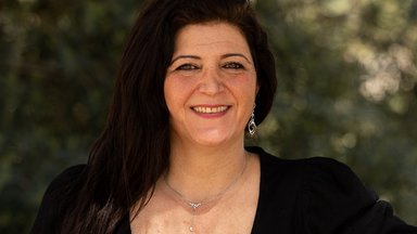 Foto 
  Rana
 
  Amad 
