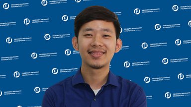 Foto 
  Jonathan
 
  Davy
