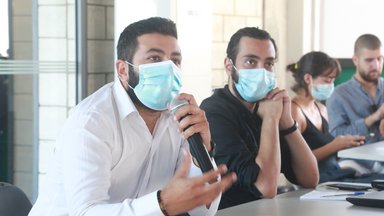 ZENTRUM for political change visual.