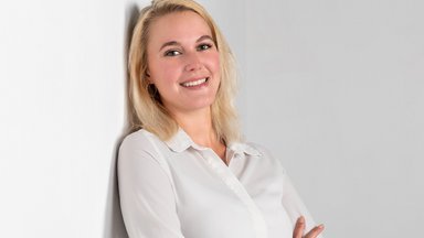 Foto 
  Adriana
 
  Messerschmidt
