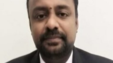 Foto 
  S. Chaminda 
 
  Padmakumara
