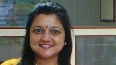 Foto 
  Medha
 
  Bisht
